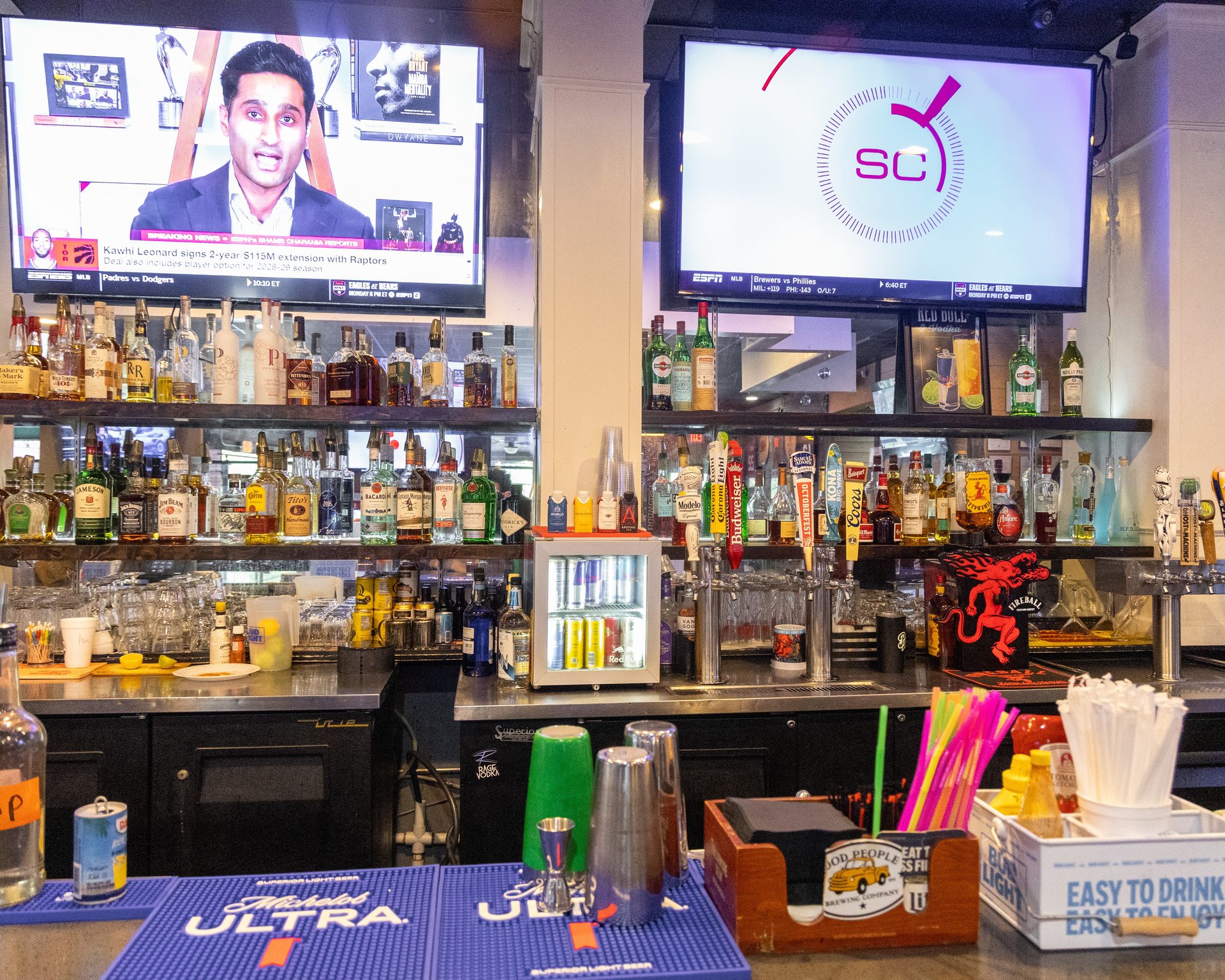 Full bar, cold drinks, game on