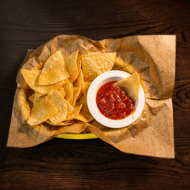 Chips & Salsa.